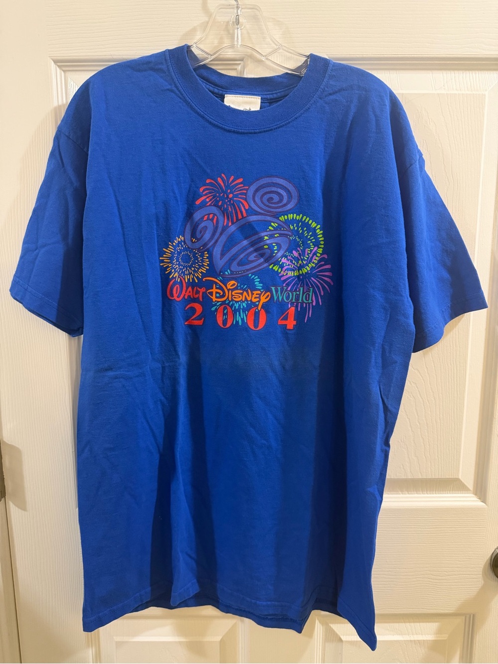 Walt Disney World 2004 T-Shirt Size Large